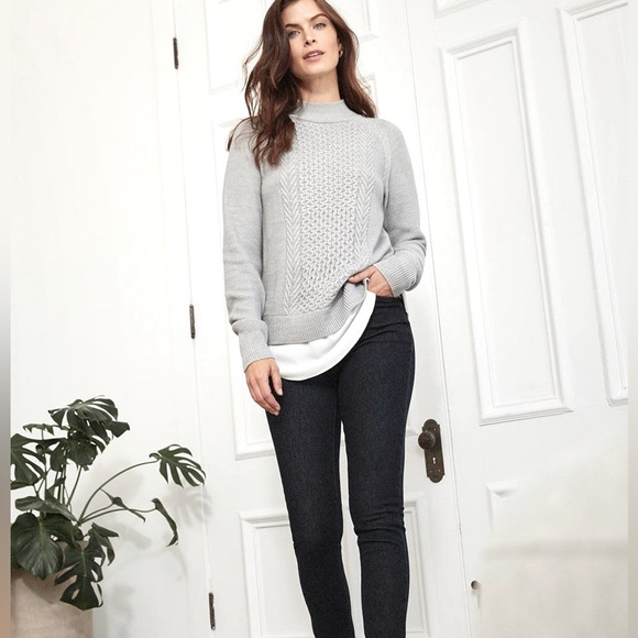 RW&CO. Sweater - Picture 3 of 10